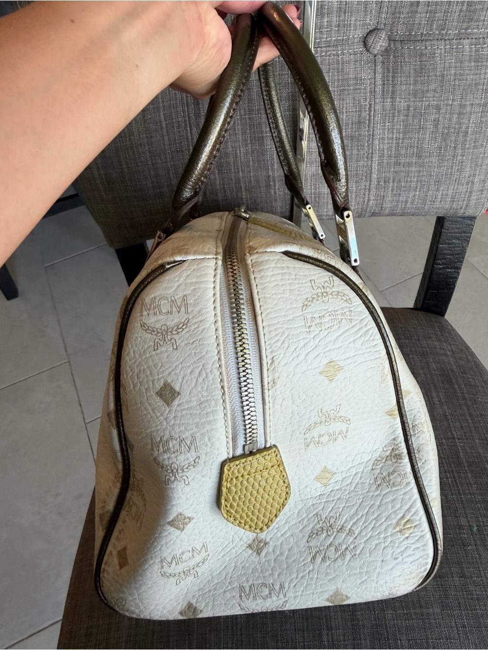MCM White Leather Satchel with Multicolor Patch Accents - Picture 4 of 13